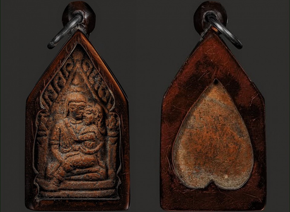 ขุนแผนอุ้มนาง พิมพ์เล็ก เนื้อดิน หลวงพ่อกวย วัดโฆสิตาราม องค์ที่ 4