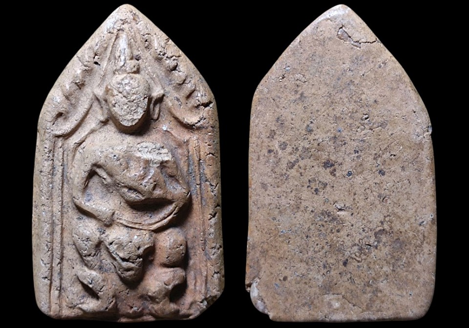 ขุนแผนขี่โหงพราย เนื้อดิน หลวงพ่อกวย วัดโฆสิตาราม องค์ที่ 7